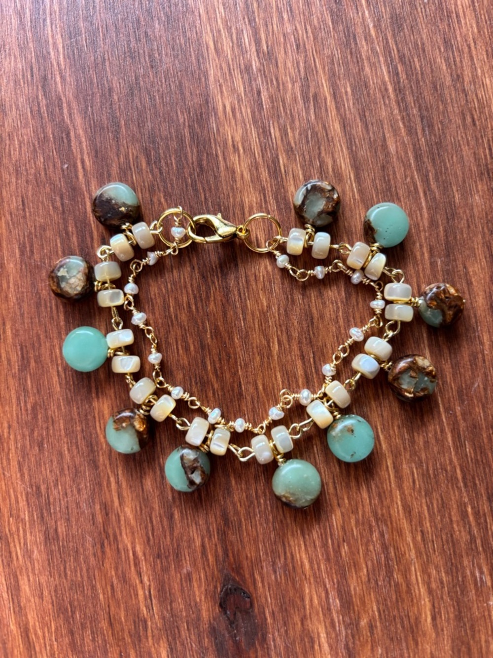 18K Gold-Plated Gold Tone Shell dyed Imperial Jade and Pearl Beaded Bracelet